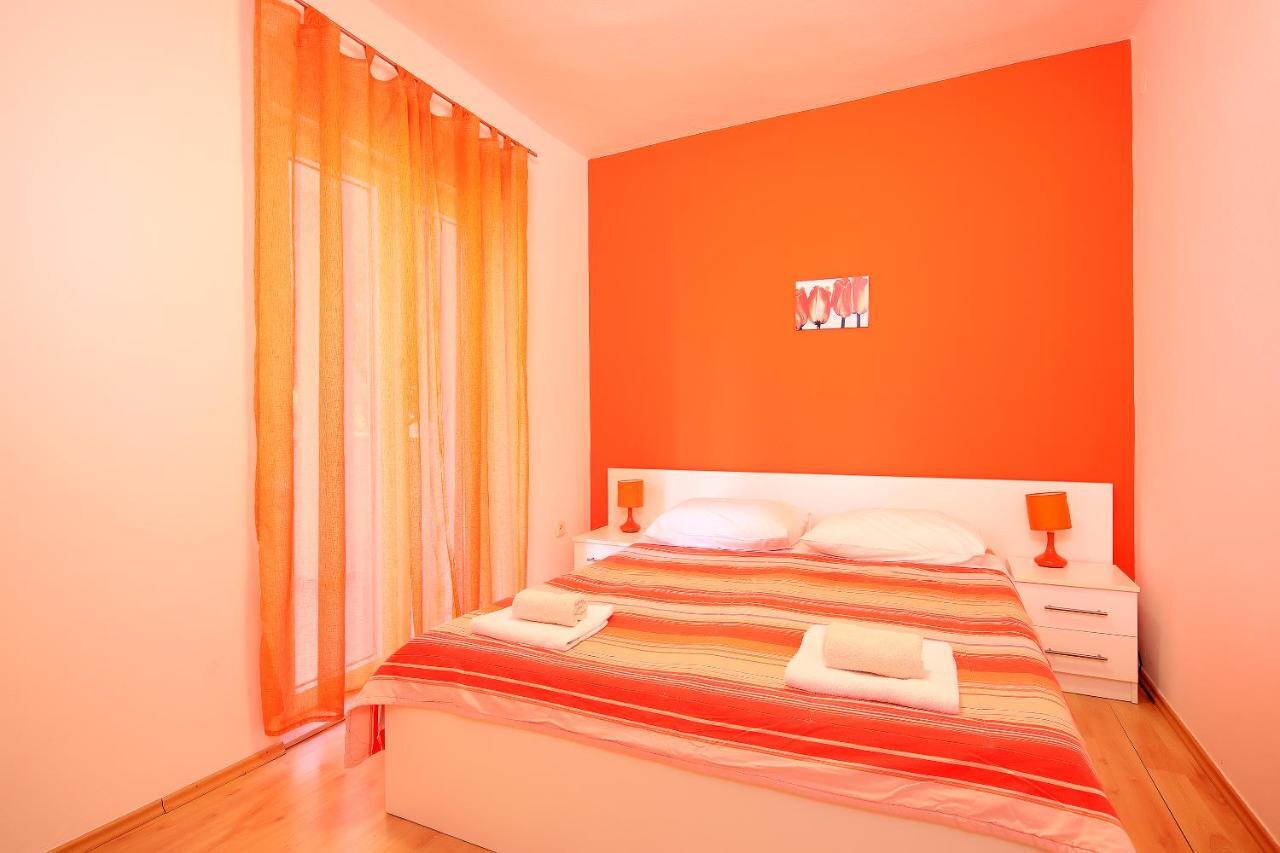 Apartments Lola Novalja Dış mekan fotoğraf